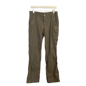 Duluth Trading hiking pants in size 6